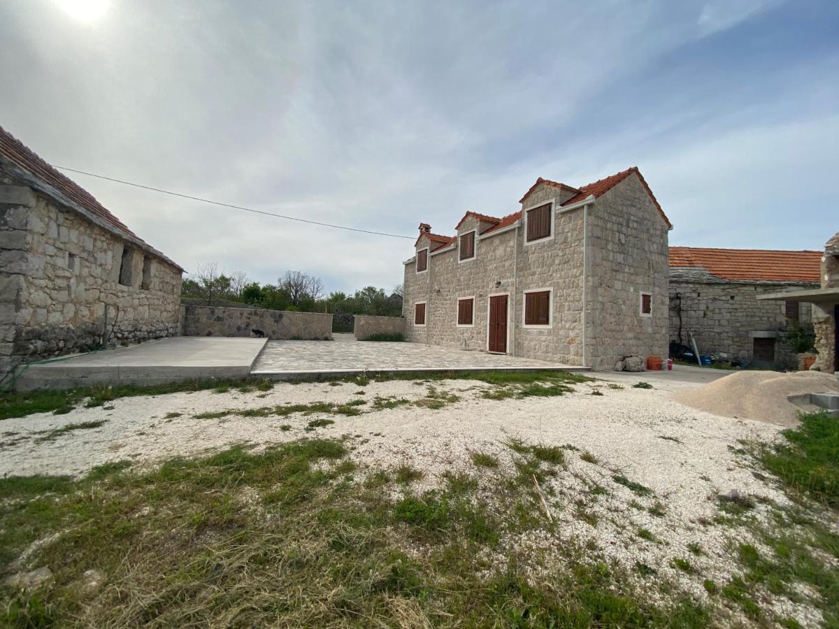 Stone Cottage Aria Velika Čista エクステリア 写真